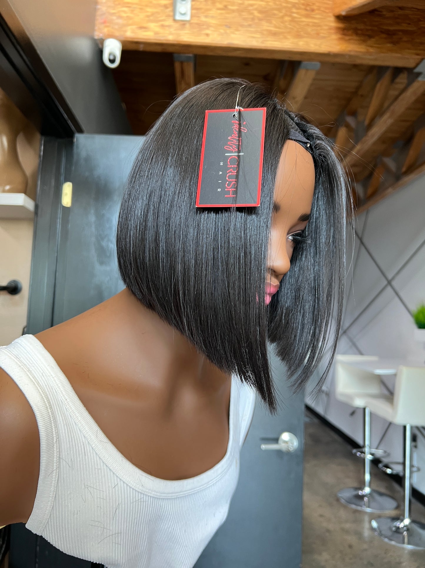 "10 Blunt Cut Bob U-Part Wig [WAVY STRAIGHT]