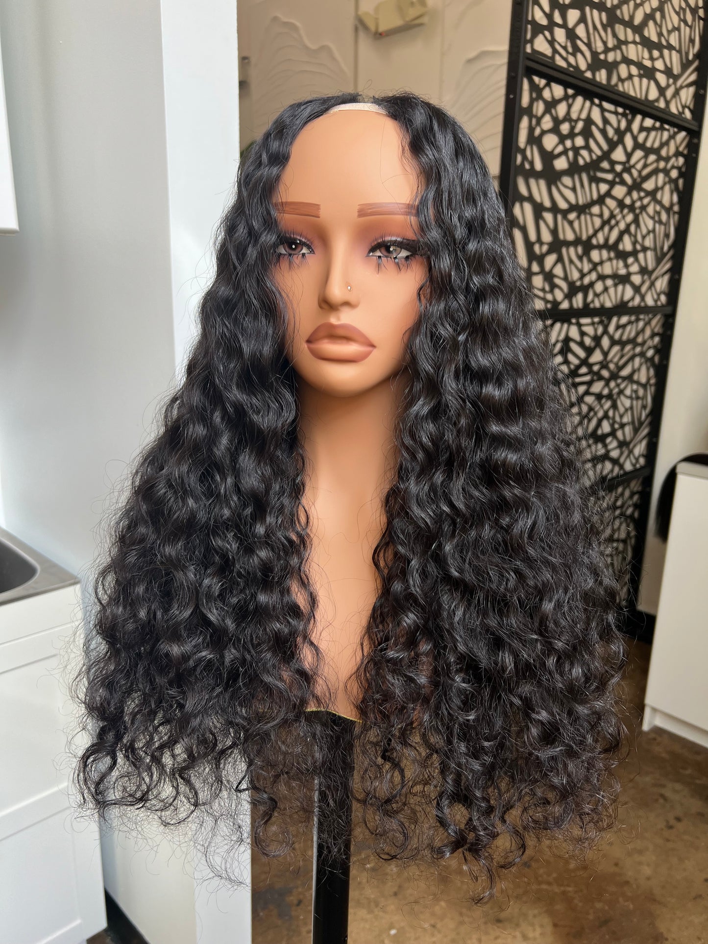 "22 Curly U-Part (STRAIGHTENED + XS/S)