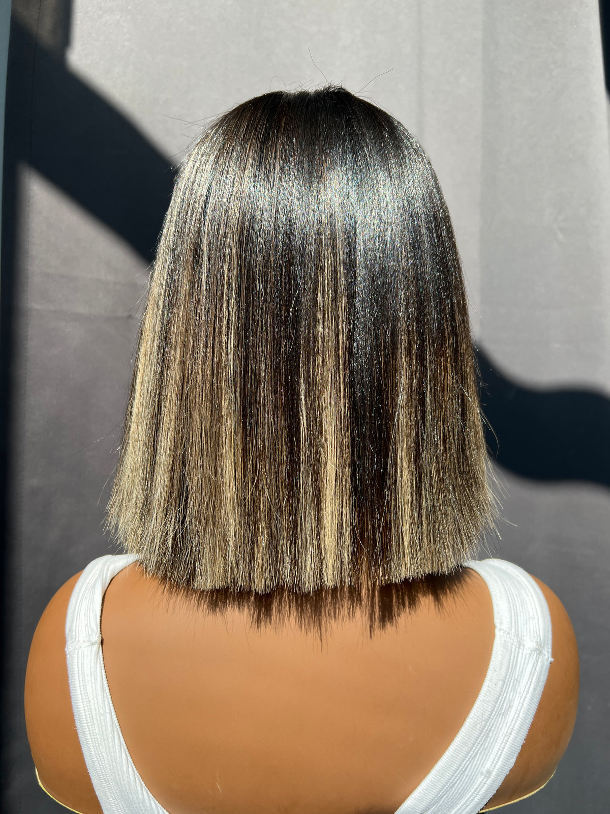 "10 Blonde Bob U-Part Wig [COARSE STRAIGHT]